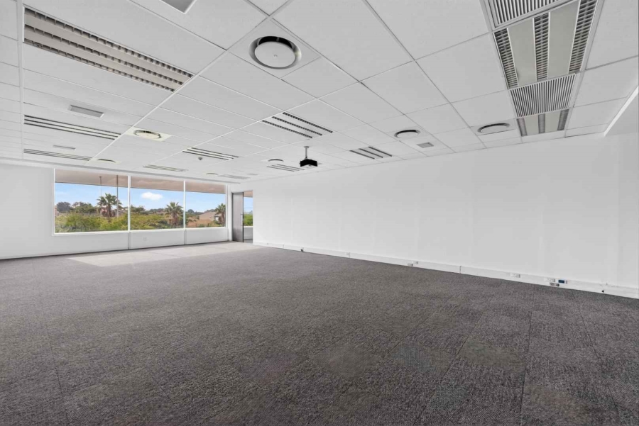 To Let Commercial Property for Rent in Paarden Eiland Western Cape